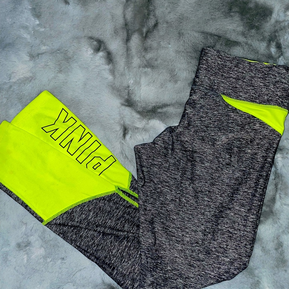 VS PINK Ultimate Yoga Leggings